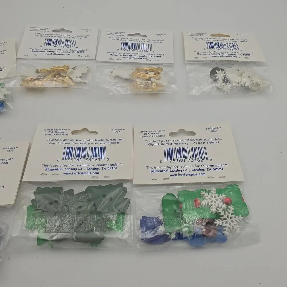 Favorite Findings Christmas Buttons Lot of 9 Packs Santa Snowman Angel Trees New
